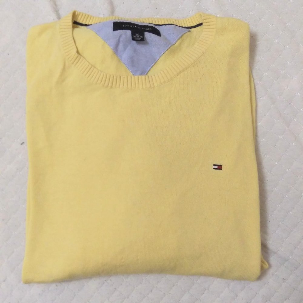Tommy Hilfiger sweater